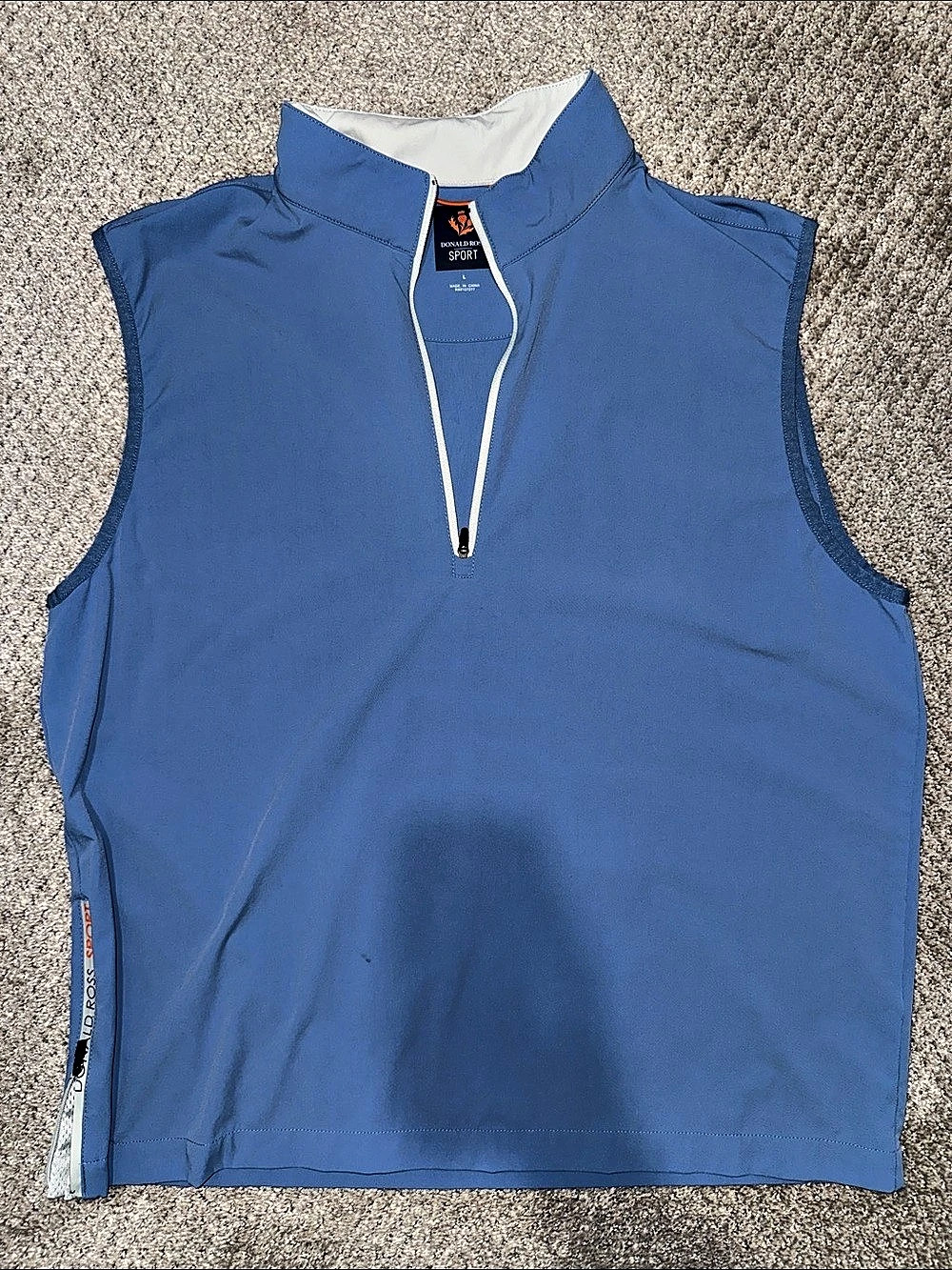 Donald Ross Sport Men’s Blue Quarter-Zip Vest Size Large
